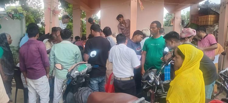 अमोना मौजा में अब तक नहीं बंटी जमाबंदी पंजी