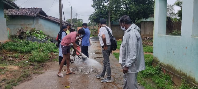 Dhanbad News: अब सिंगरायडीह में फैला डायरिया, चार मरीज भेजे गये अस्पताल