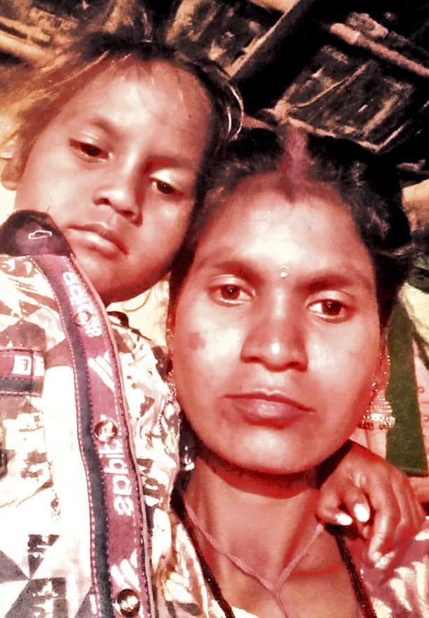 Seraikela Kharsawan News : आफत की बारिश : राजनगर में मां-बेटे के शव पहुंचते  ही गांव में मचा कोहराम