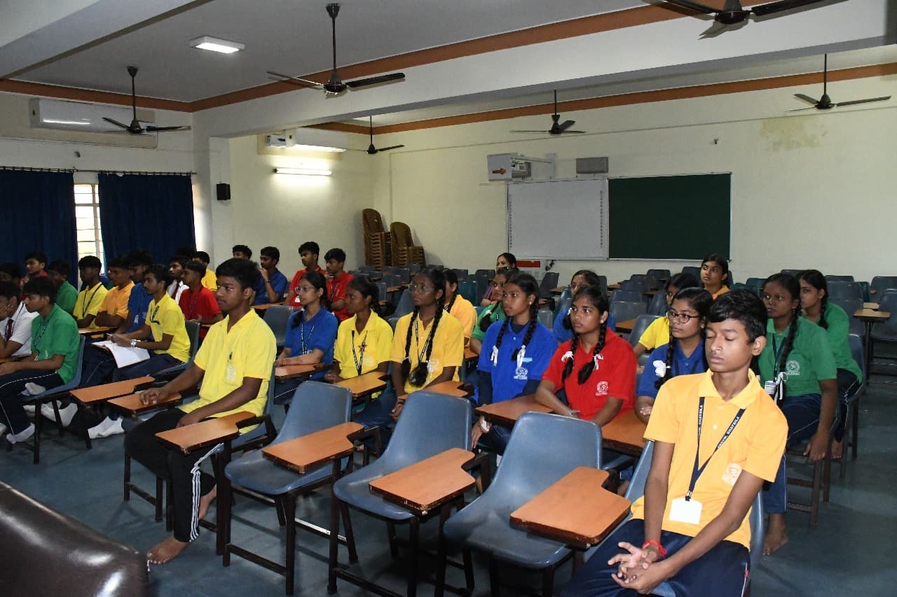 East Singhbhum News : भारत की प्रगति और दैनिक जीवन में अत्यंत महत्वपूर्ण है अंतरिक्ष अनुसंधान