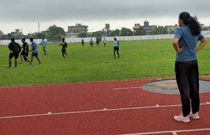 खिलाड़ियों के लिए बेहतर प्रशिक्षण का माहौल बना इंदिरा गांधी स्टेडियम