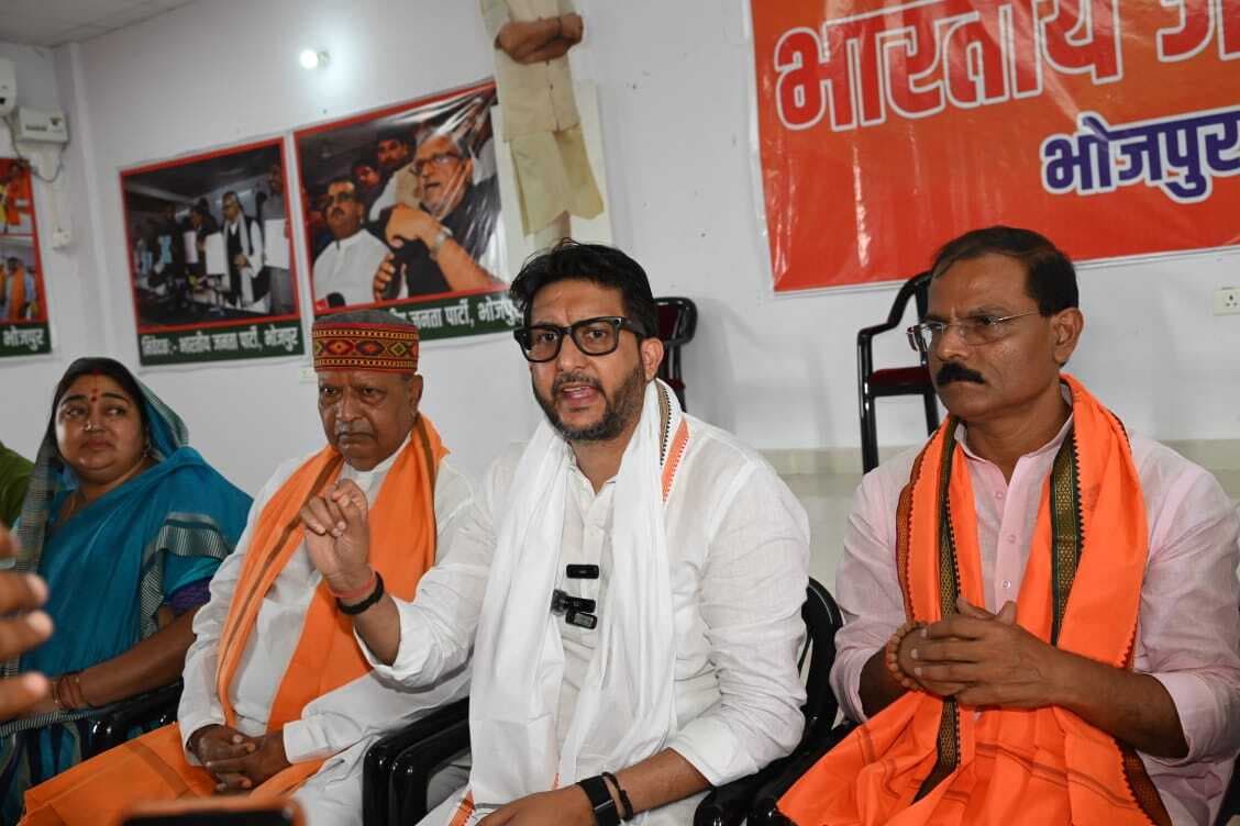 राहुल गांधी की स्थिति ढेला फेंको और भागो जैसी : ऋतुराज सिन्हा