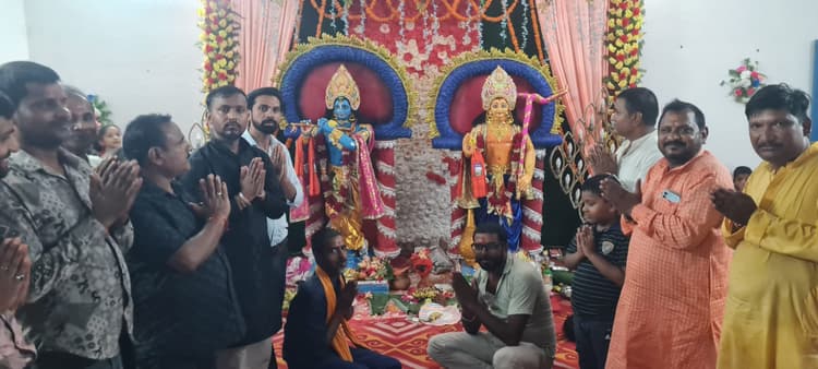 नरपतगंज में धूमधाम से हुई बलभद्र पूजा