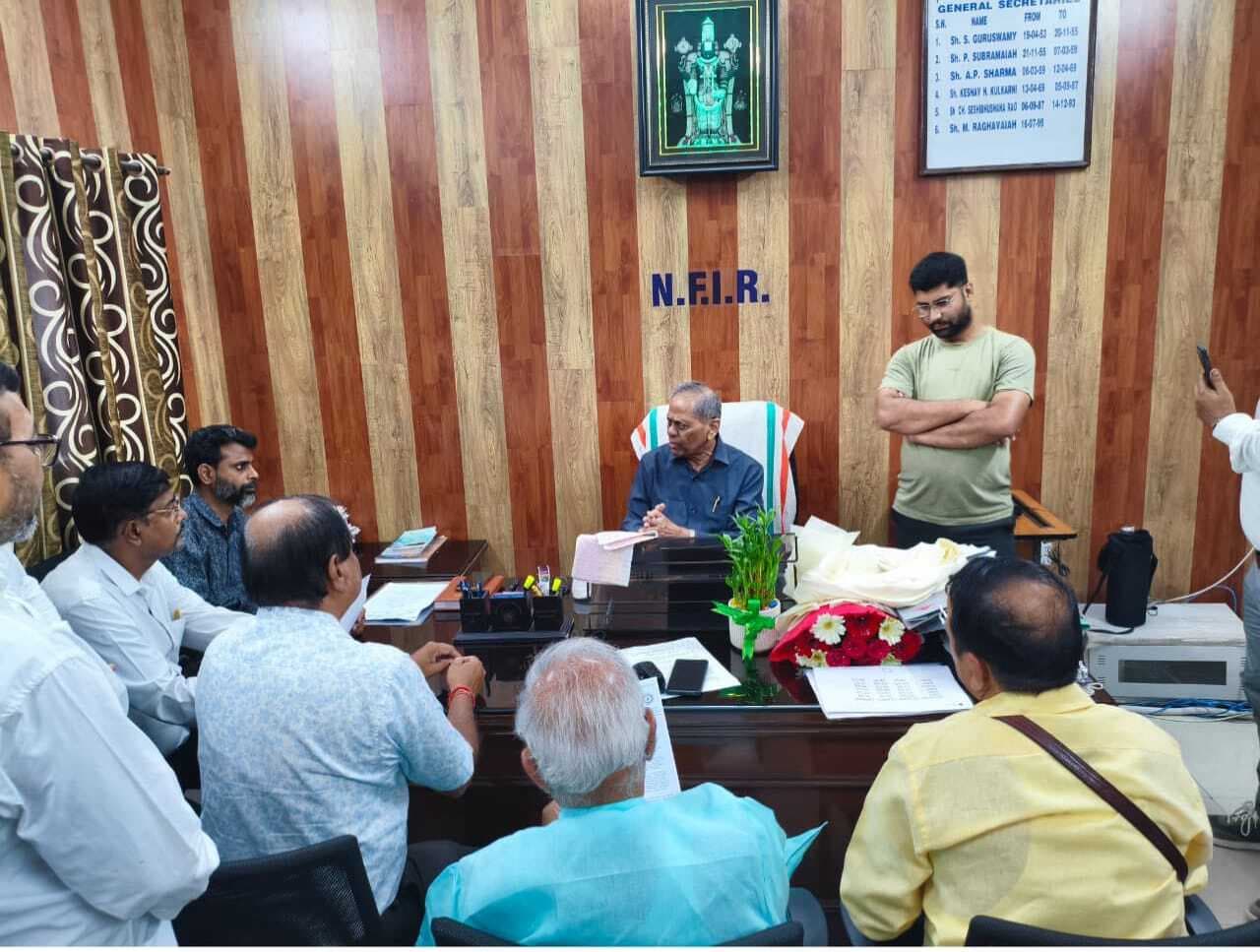 Jamshedpur news. आवासीय प्रक्रिया व ओवर टाइम भुगतान के मामले को साजिशजन उलझाया गया