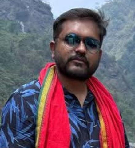 सड़क दुर्घटना में ठाकुरगंज के स्कूल के संचालक मौत