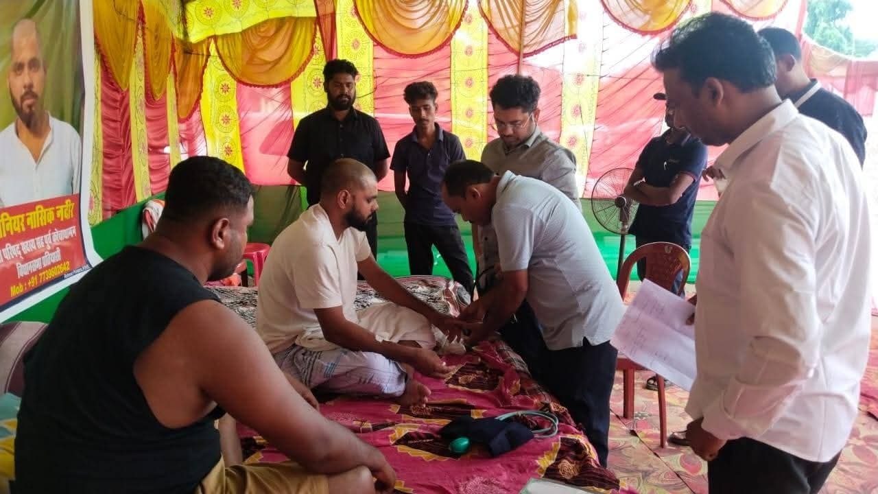 जिप सदस्य नासिक नादिर की तीसरे दिन भी भूख हड़ताल जारी