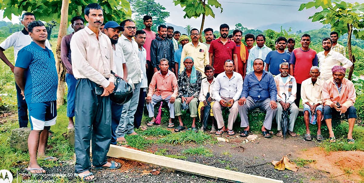 Jamshedpur news. आदिवासियों की जमीन पर अवैध कब्जा करने वालों के विरुद्ध 23 सितंबर को उपायुक्त कार्यालय पर धरना -प्रदर्शन