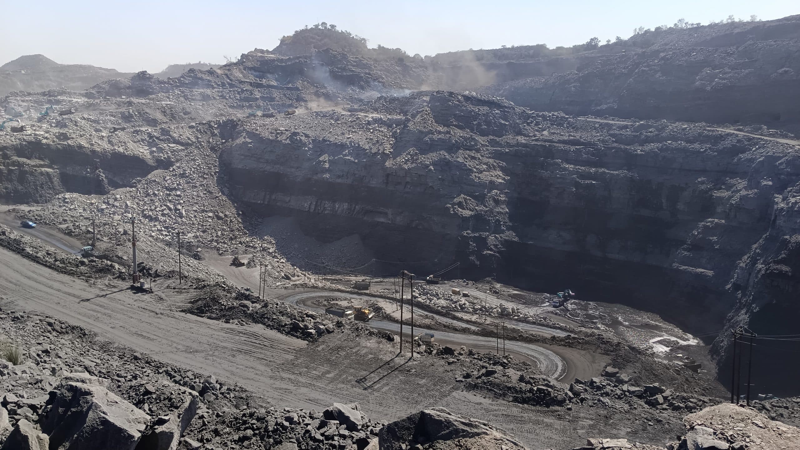 Bokaro News : लगातार बारिश से धीमी हुई कोयला उत्पादन की रफ्तार