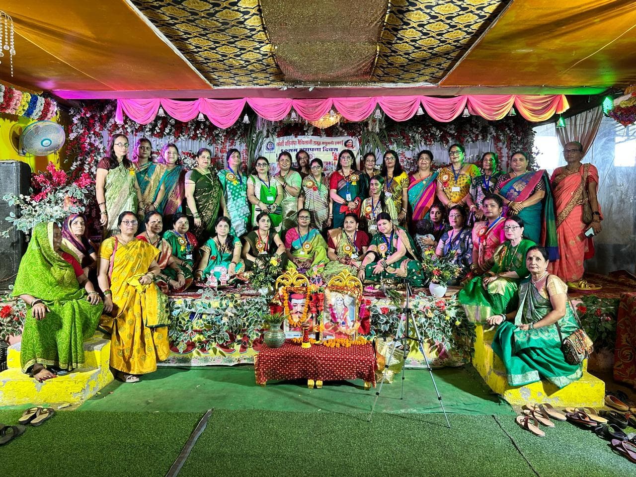 Madhubani News : धूमधाम से मनाया गया सखी बहिनपा मैथिलानी समूह का स्थापना दिवस