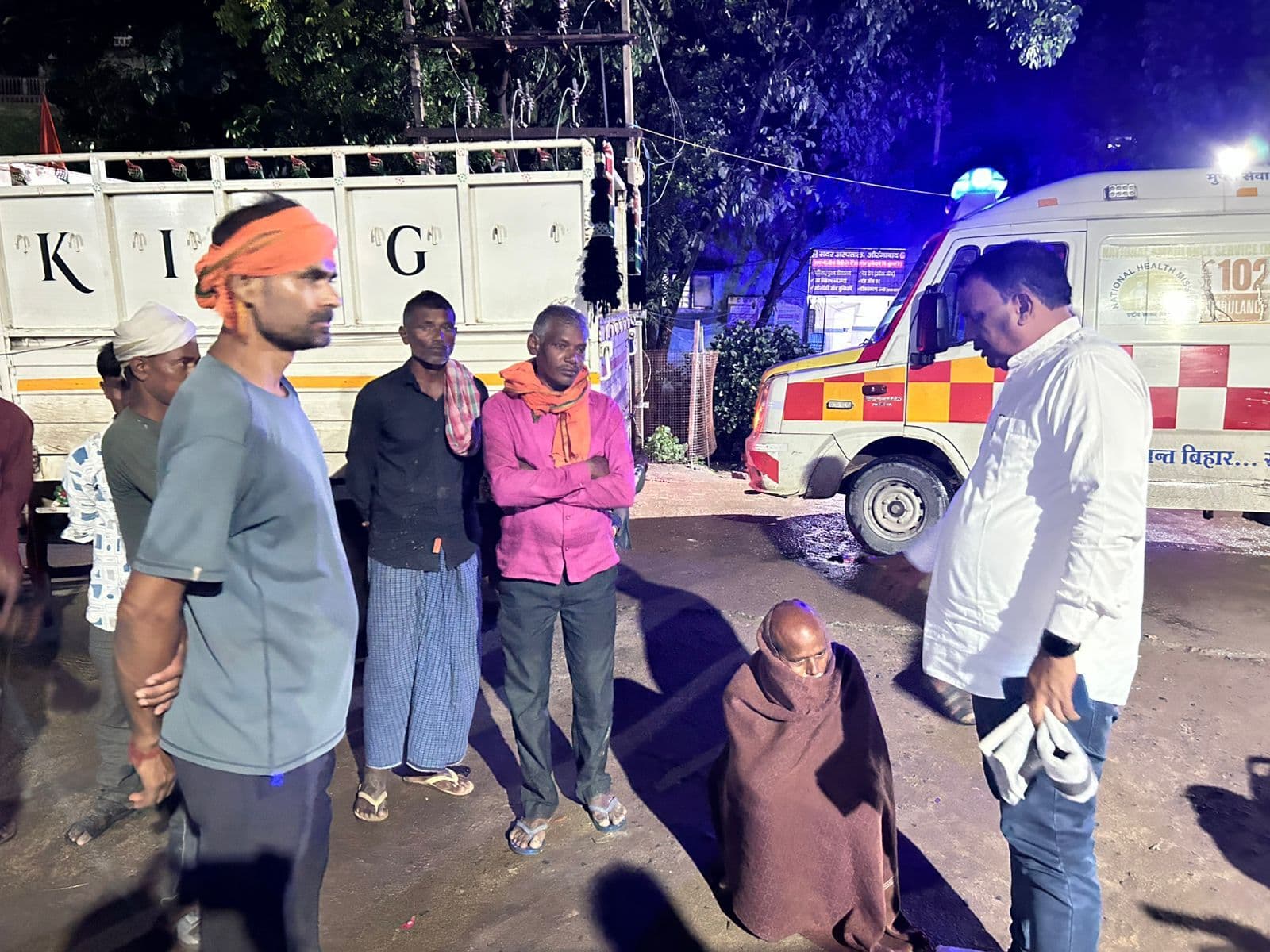 पैदल सड़क पार कर रहे युवक को हाइवा ने कुचला, गयी जान