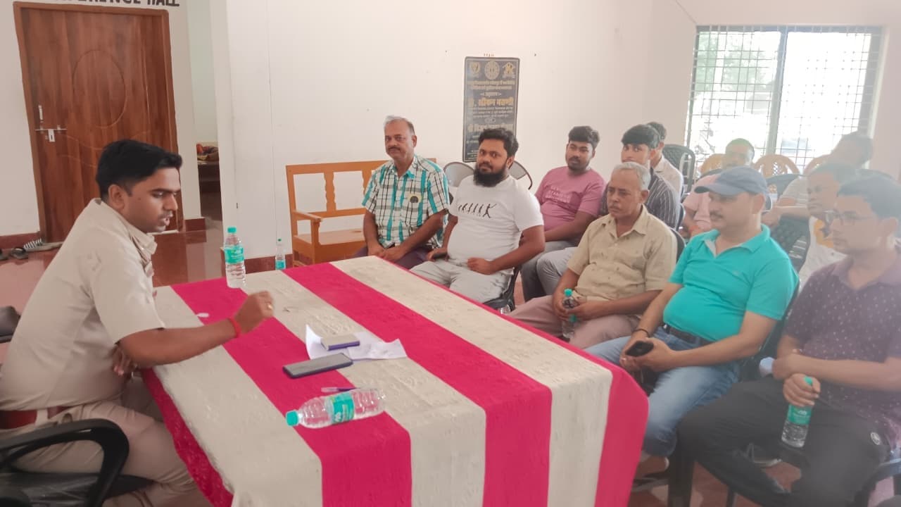 मेडिकल स्टोर संचालक नशीली दवाओं की नहीं करें बिक्री : थाना प्रभारी