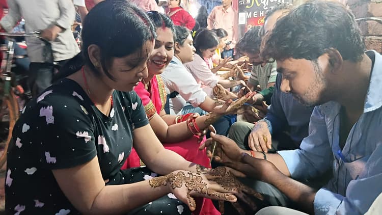 Ranchi News : आज हरितालिका तीज, महिलाएं 24 घंटे का करेंगी निर्जला उपवास