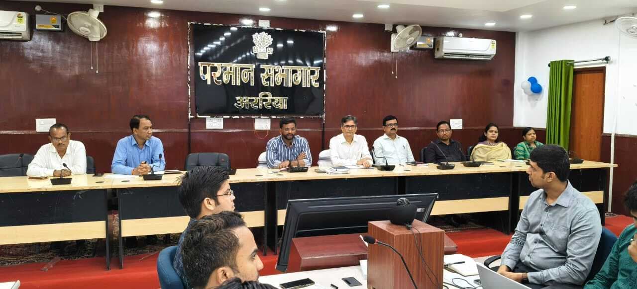 माइक्रो प्लान के अनुसार शिविर का करें आयोजन : डीएम