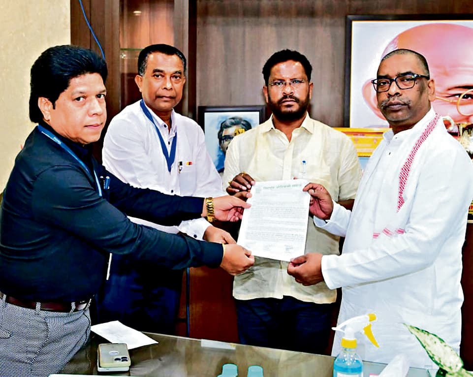 Seraikela Kharsawan News : उद्यान महाविद्यालय का नामकरण महापुरुषों के नाम पर करने की मांग