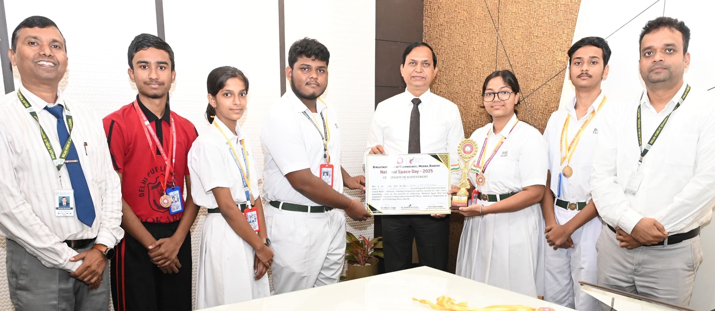 Bokaro News : डीपीएस के विद्यार्थियों ने राज्यस्तरीय प्रतियोगिता में जीता प्रथम पुरस्कार