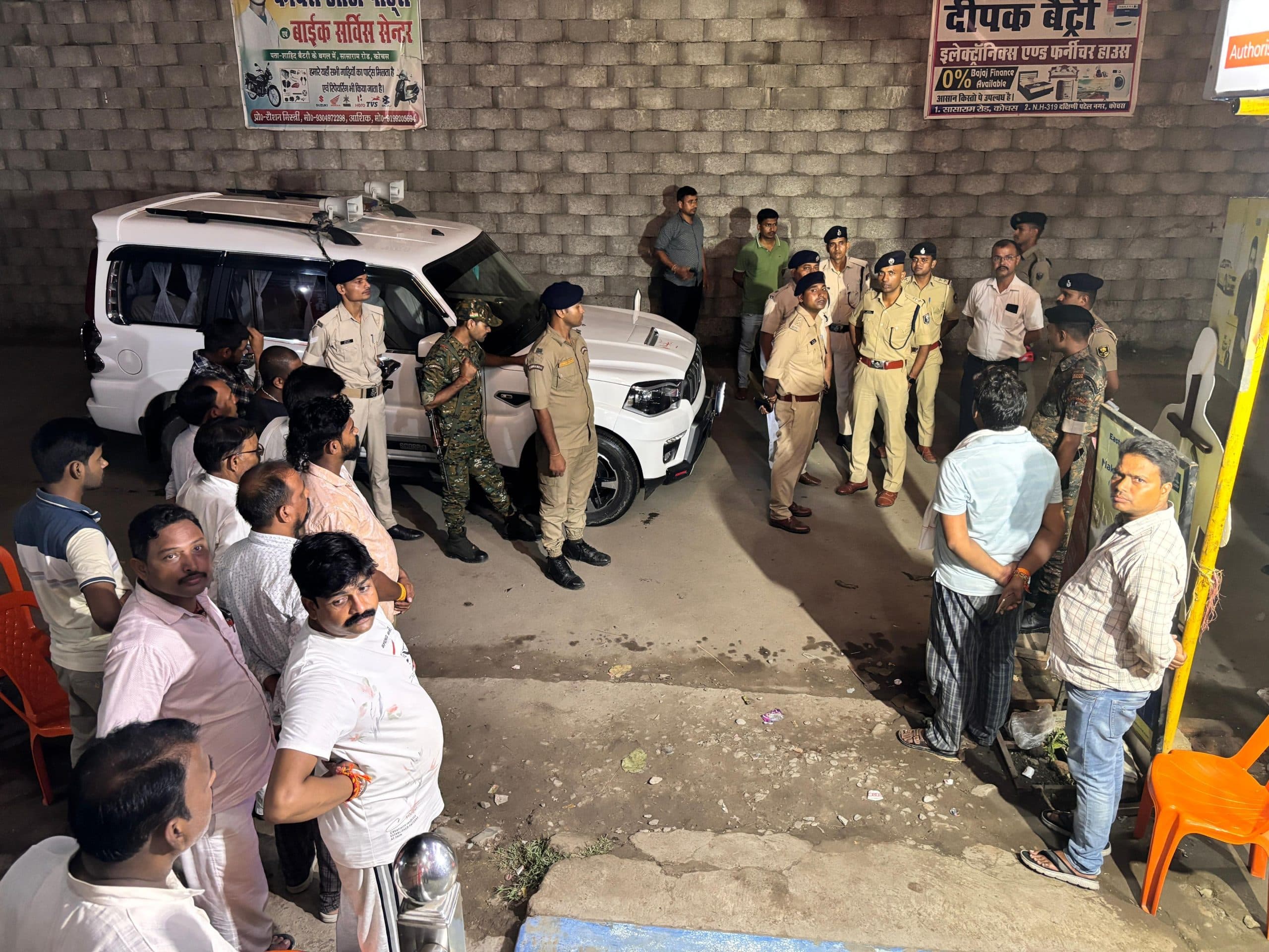 24 घंटे बाद भी चोरी की घटना में पुलिस को नहीं मिली कामयाबी