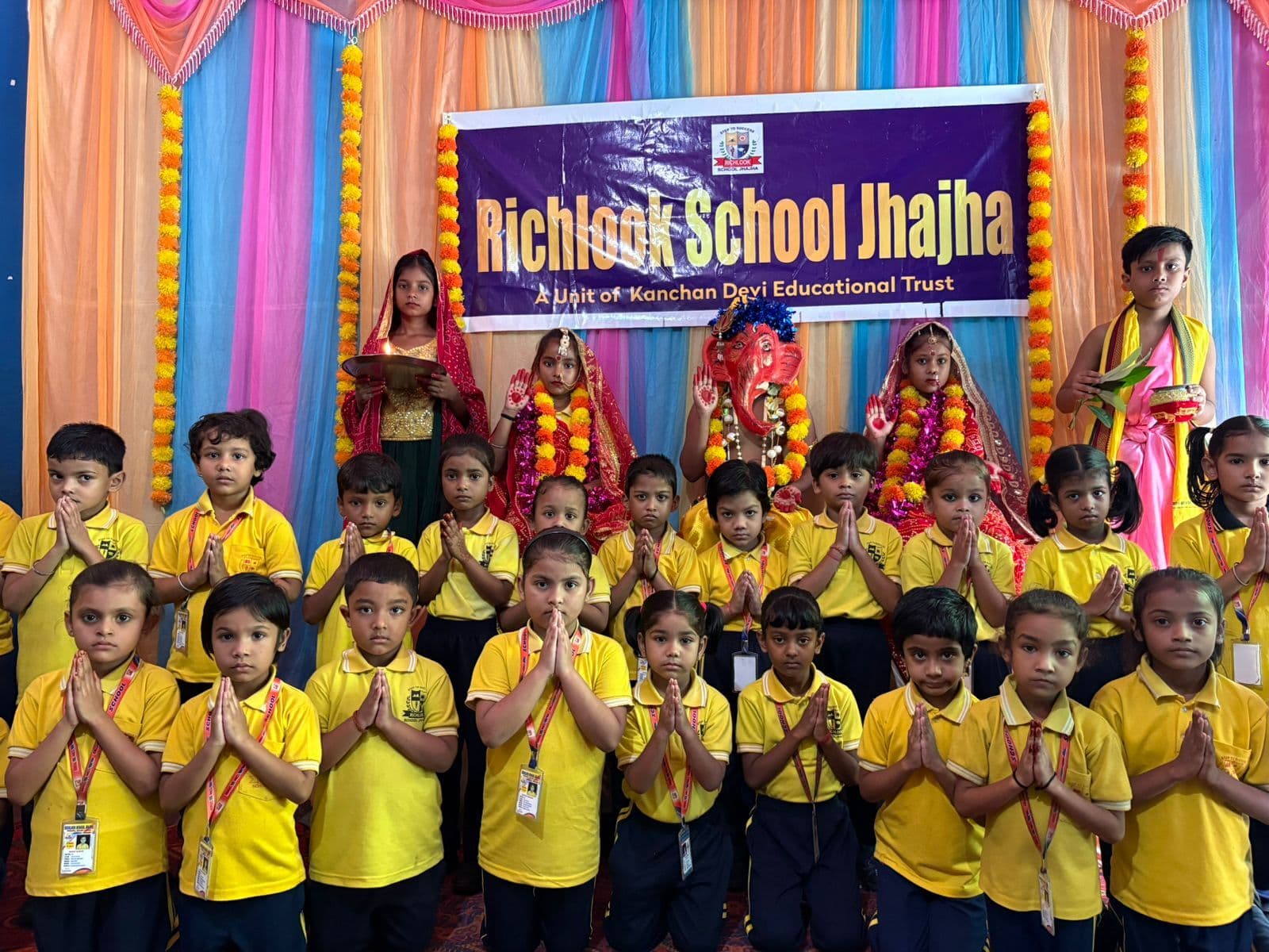 गणेशोत्सव पर स्कूली बच्चों ने दी आकर्षक प्रस्तुति