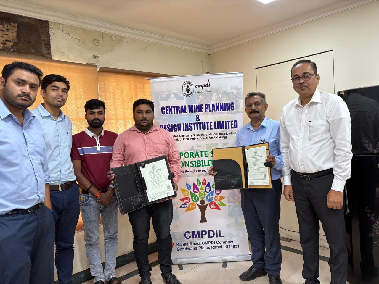 Ranchi News : पांच सरकारी स्कूलों के विकास में सहयोग करेगा सीएमपीडीआइ