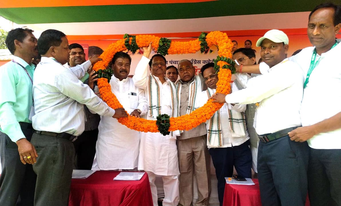 ग्रामीण पंचायत कांग्रेस कमेटी के पदधारियों का संवाद सम्मेलन