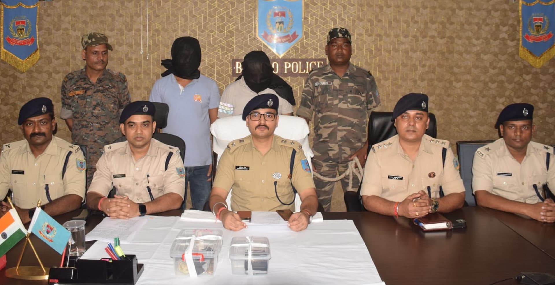 Bokaro News : पूर्व साझीदार व उसकी पत्नी को फंसाने के लिए टैक्स कंसल्टेंट ने चचेरे भाई से खुद पर करायी थी फायरिंग