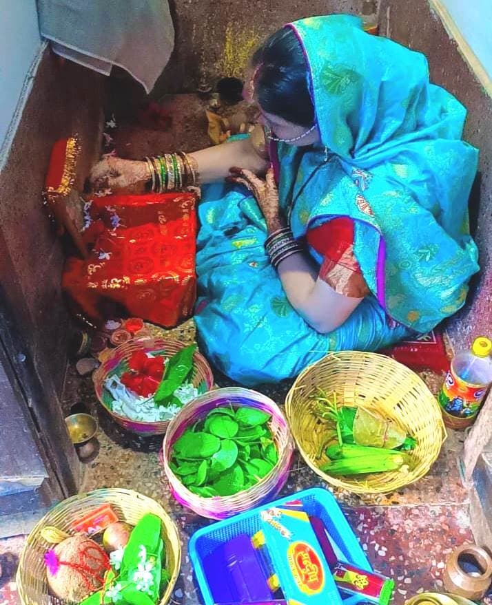 Bhagalpur news तीज व्रत : गंगा तट से मंदिरों तक रही चहल-पहल