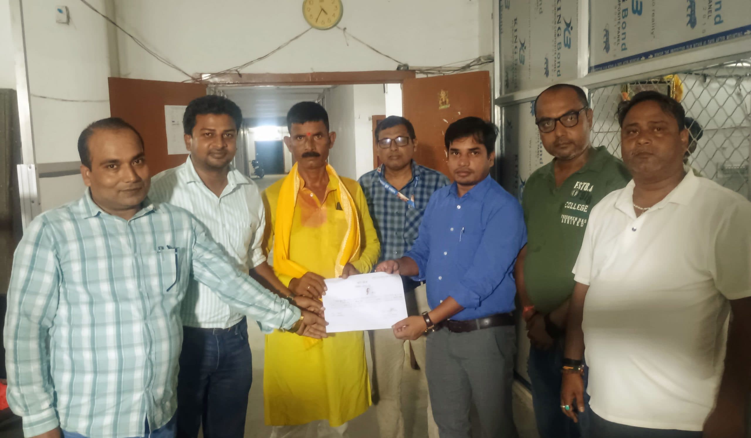 Motihari: चैलाहां पैक्स अध्यक्ष पद पर मोहन की जीत