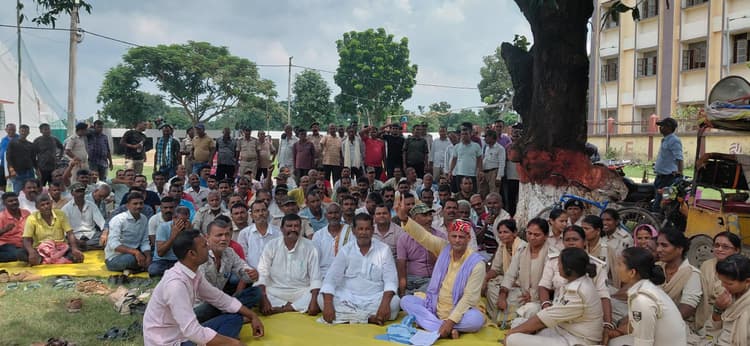 पुलिस के समान राज्य के गृह रक्षकों को सुविधाएं देने की मांग