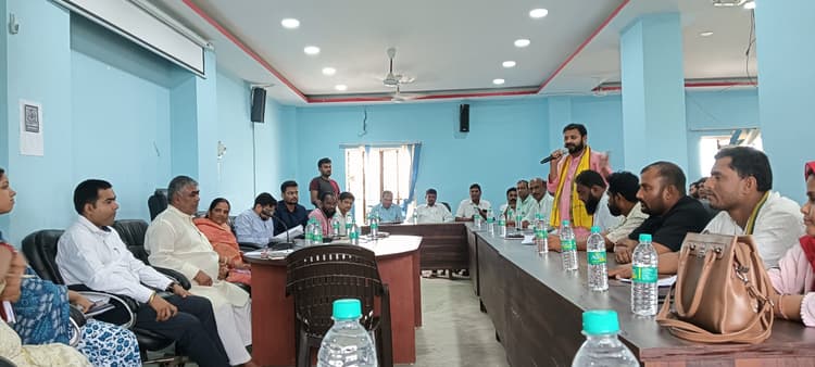 पंसस की बैठक में मनरेगा, बाल विकास, पीएम आवास व जमाबंदी का छाया रहा मुद्दा