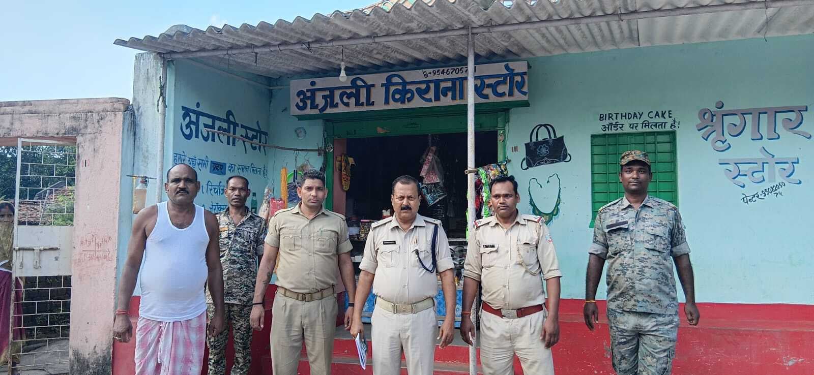 नारायणपुर के छह होटलों से भारी मात्रा में अवैध विदेशी शराब जब्त