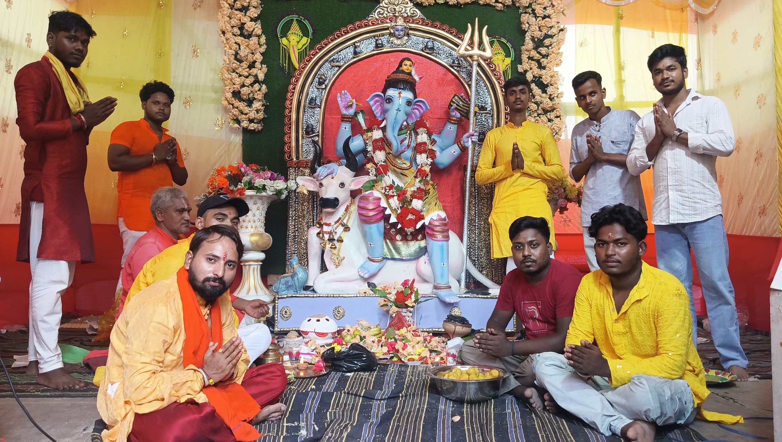 बारसोई में तीन दिवसीय गणपति पूजा धूमधाम से हुई प्रारंभ