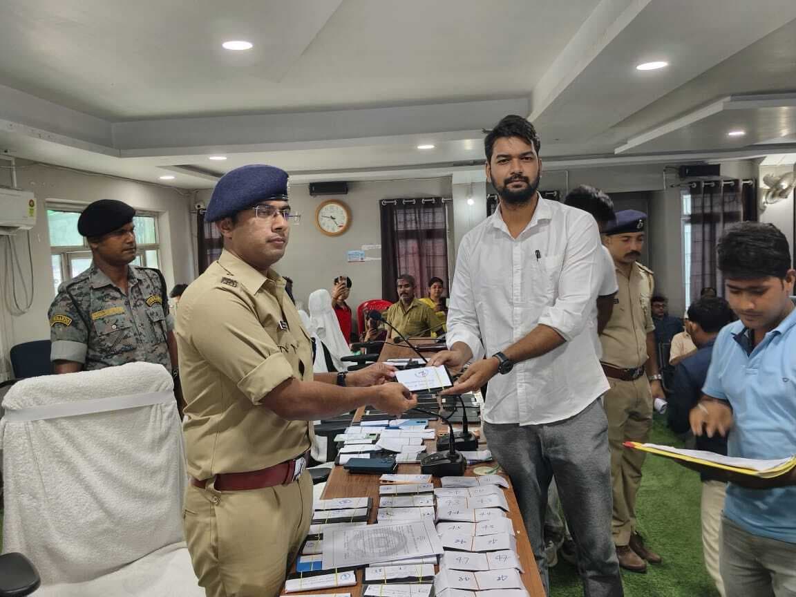 मुस्कान अभियान के तहत 200 मोबाइल बरामद, जिसकी अनुमानित कीमत तकरीबन 40 लाख रुपये