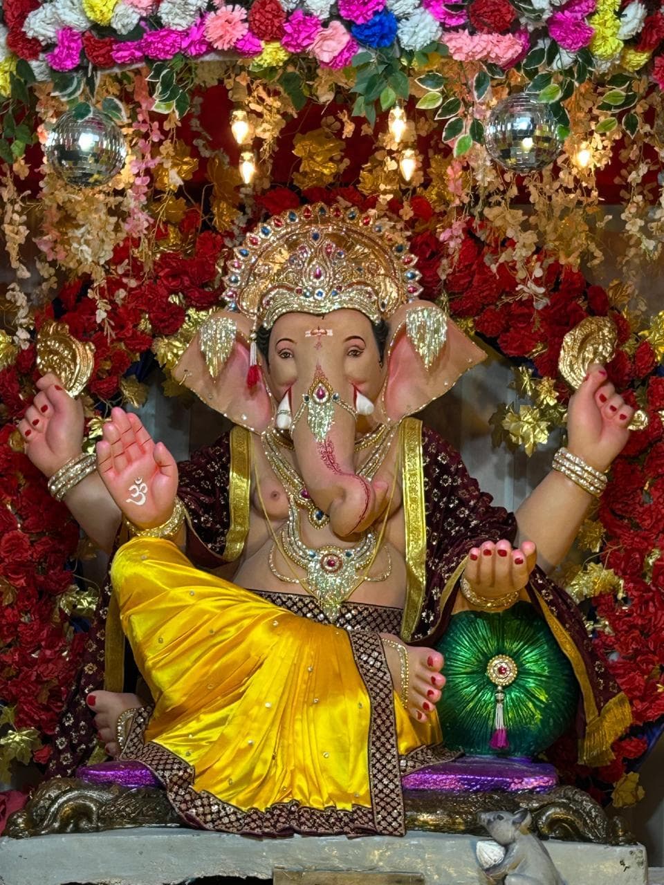 Deoghar news :  बाबा नगरी में गणेश उत्सव की धूम, हर गली-मुहल्ले में गूंजे गणपति बप्पा मोरया के जयघोष