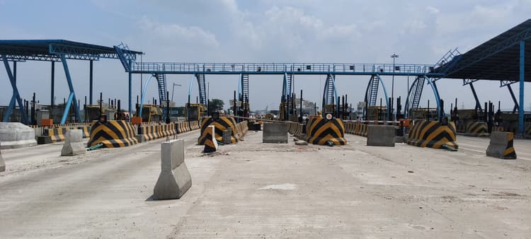 12 दिनों में 250 लोगों ने सासाराम टोल से कराया वार्षिक रिचार्ज