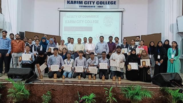 Jamshedpur news. करीम सिटी कॉलेज : विश्व वाणिज्य दिवस पर नवाचार और सामाजिक उत्तरदायित्व पर दिया गया बल