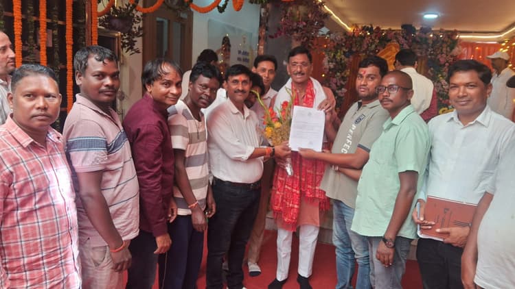 नेवरी चौक पर 100 फीट का राष्ट्रीय ध्वज लगाया जायेगा : संजय सेठ