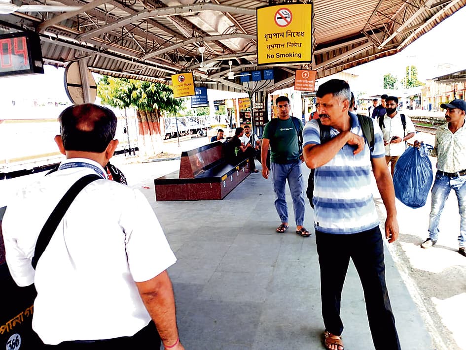 आसनसोल–बर्दवान के बीच स्पेशल टिकट जांच अभियान