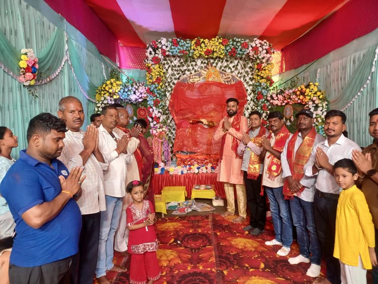 गणपति बप्पा मोरया के जयकारे से गूंजा क्षेत्र