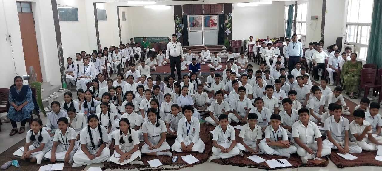 गंगा की महत्ता से डीएवी के विद्यार्थियों को कराया अवगत