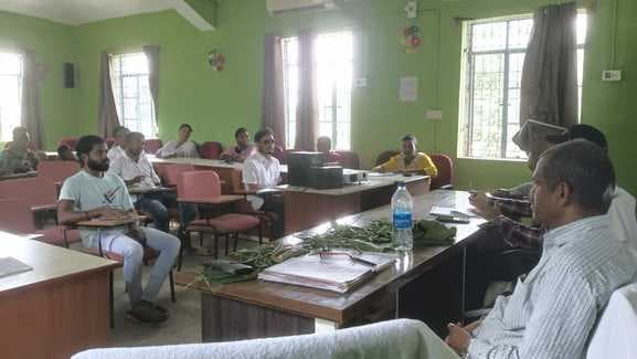 बकरी पालन से ग्रामीण युवाओं को मिलेगा आर्थिक संबल