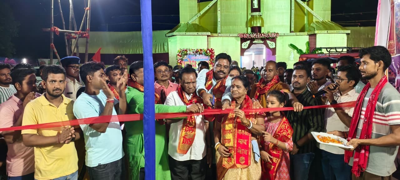 मुख्य न्यायिक मजिस्ट्रेट ने प्रदर्शनी का किया उद्घाटन