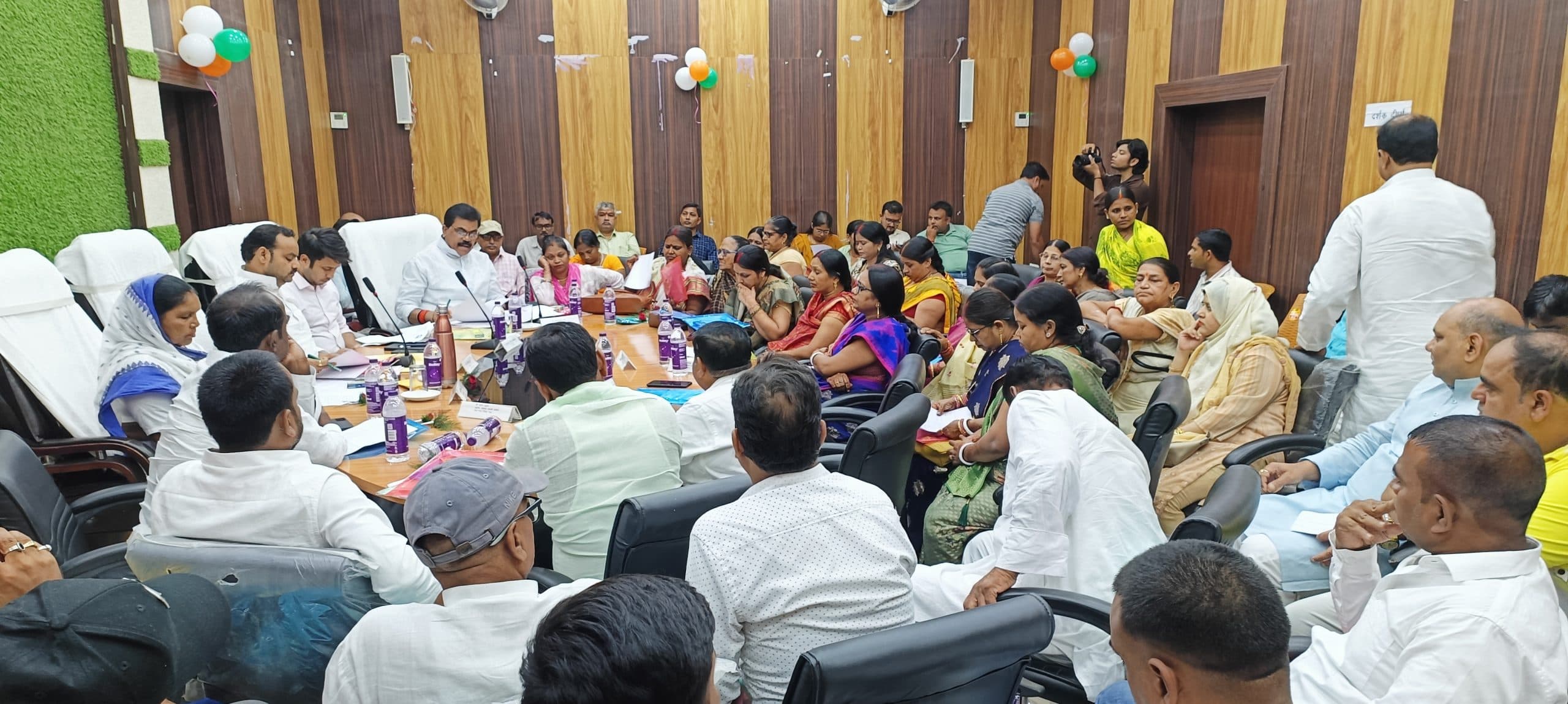 बोट से दिनभर होगी फल्गु की सफाई