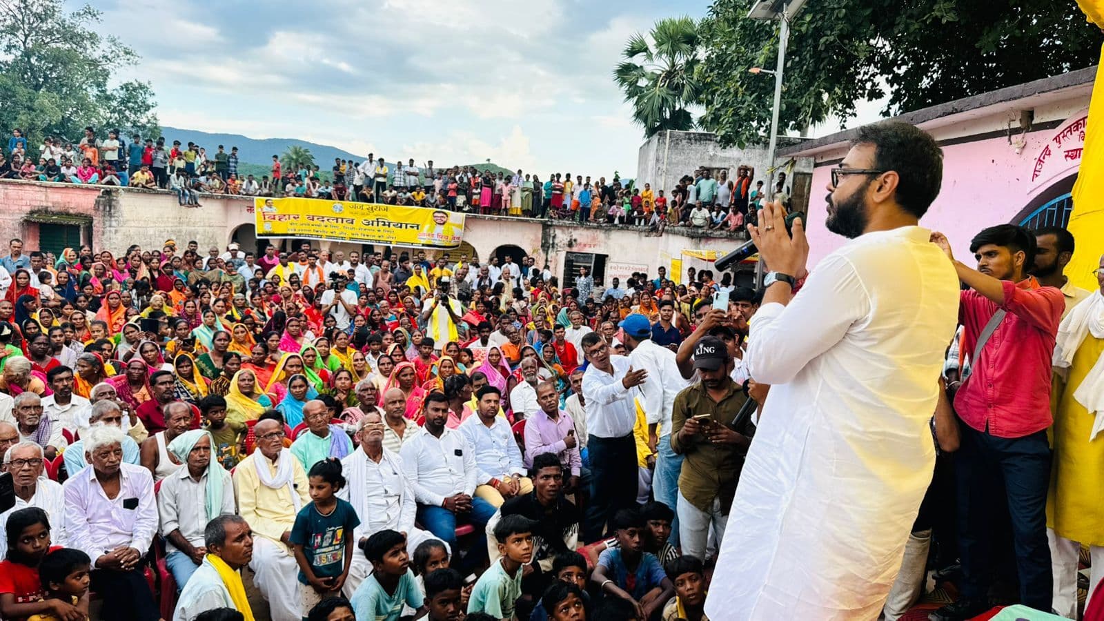 गांव में ही रोजगार दिलाने के लिए जनसुराज करेगी काम