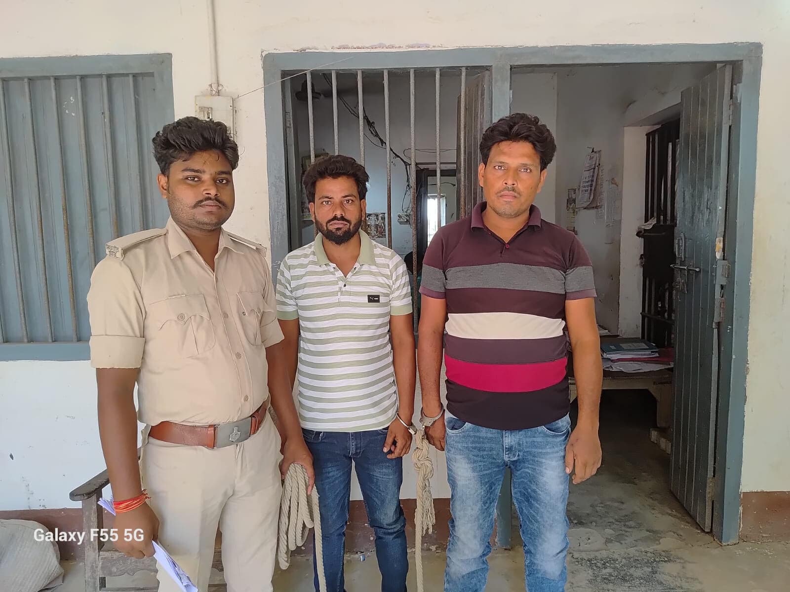 अलग-अलग मामलों के चार आरोपित गिरफ्तार