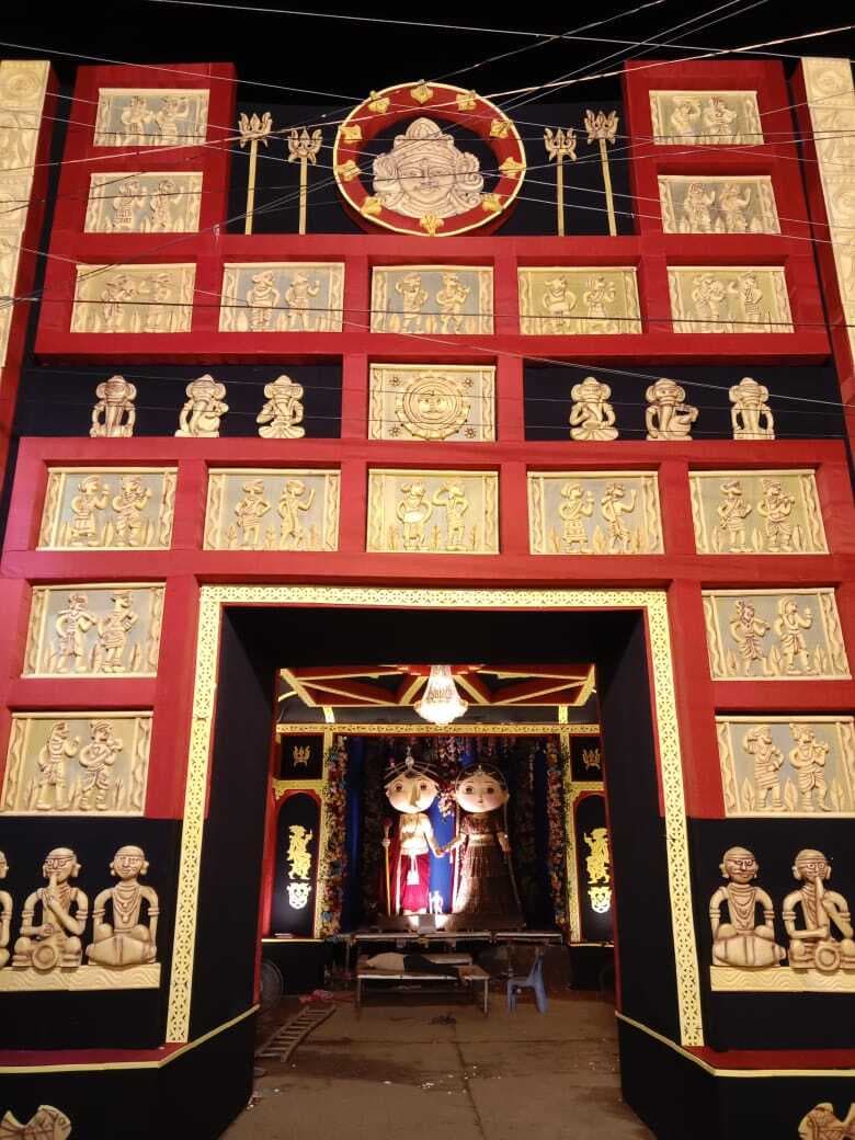 Deoghar news : गणेश उत्सव में बनारस से आये पुरोहितों ने की महाआरती