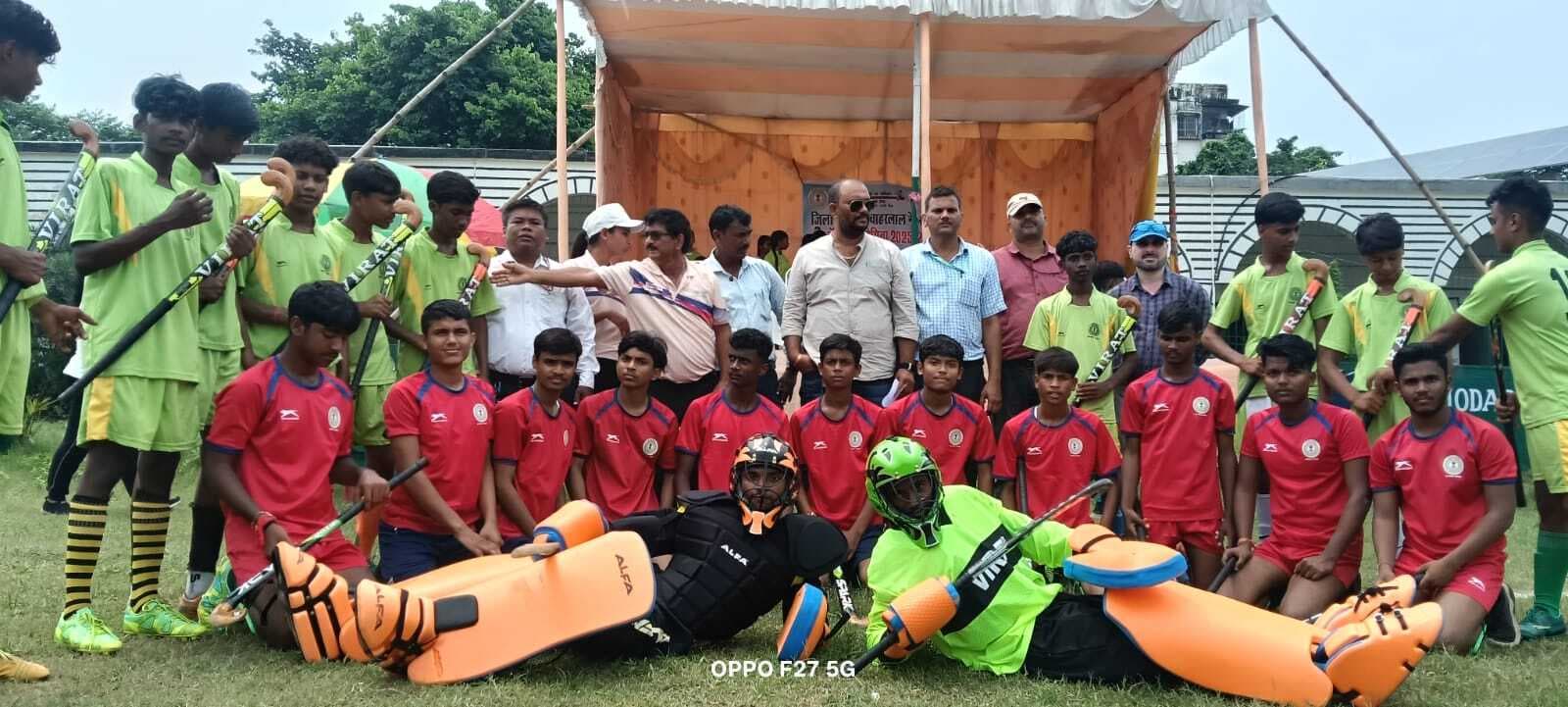 Dhanbad News: उचित मार्गदर्शन, अभ्यास व ग्राउंड के अभाव में तैयार नहीं हो पा रहे हॉकी खिलाड़ी