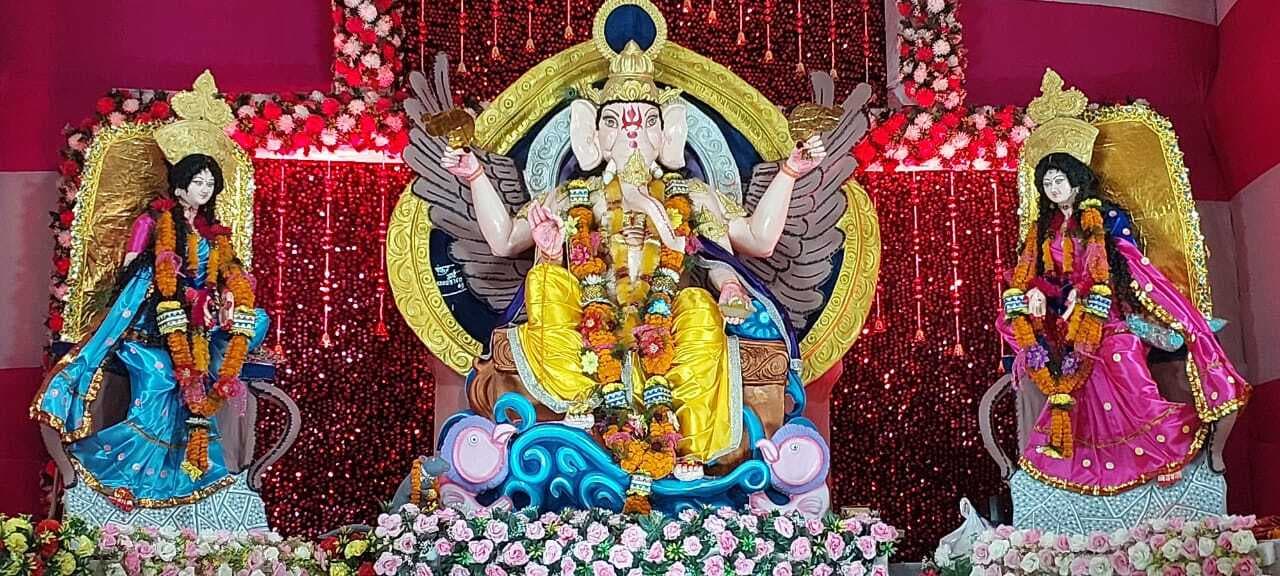 गणेश पूजानोत्सव की धूम