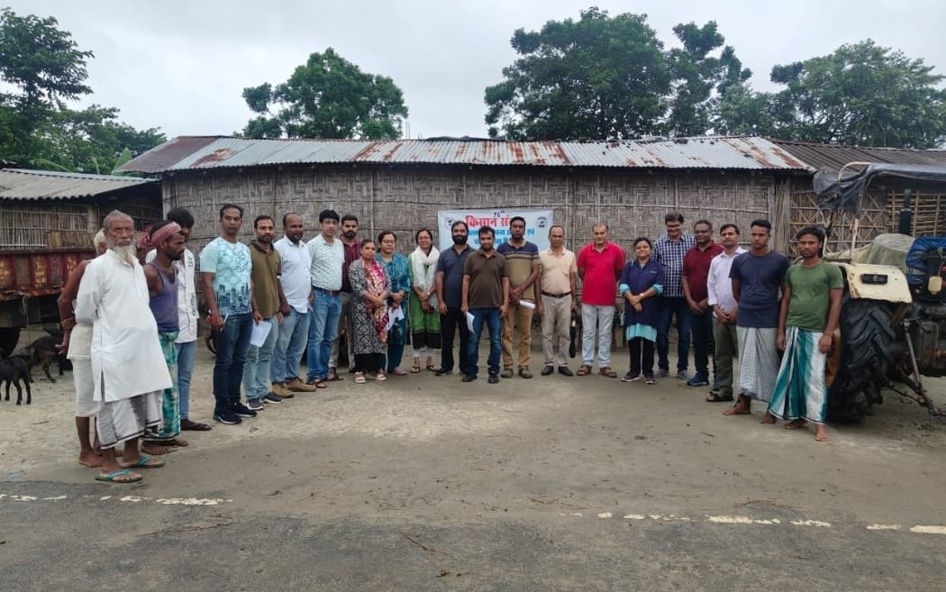 इंदरपुर गांव में पशु चिकित्सा शिविर का आयोजन