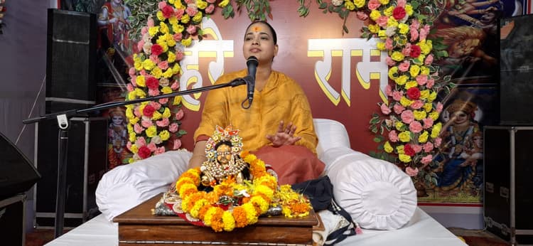 दुख में ही गोविंद का होता है दर्शन : राधा किशोरी