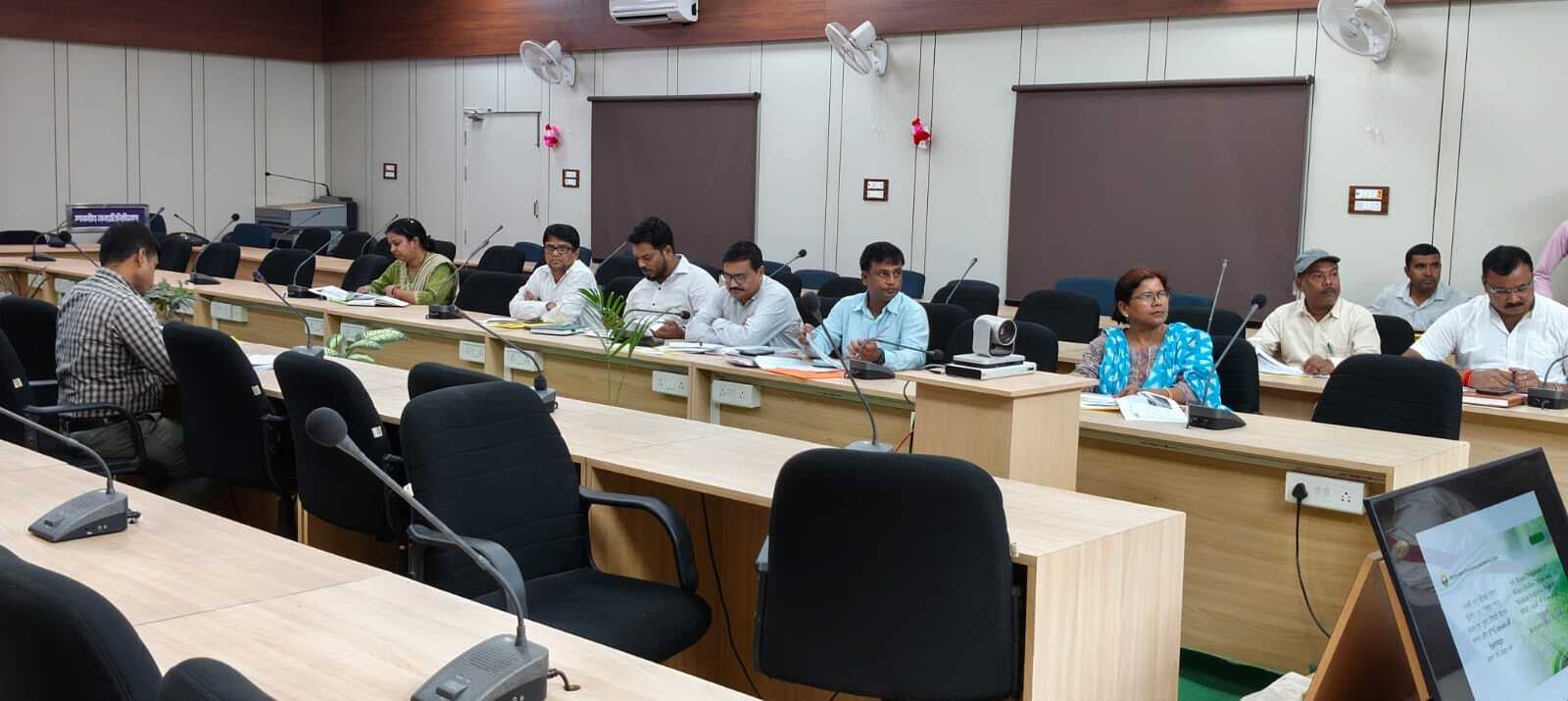 झरनों की गणना करने के लिए दिया गया प्रशिक्षण