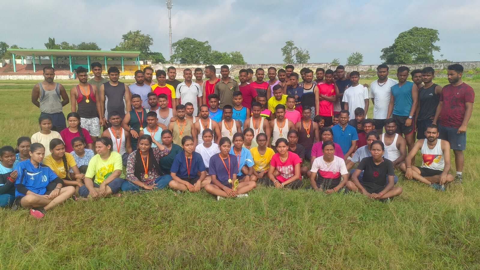 Giridih News: 1600 मीटर दौड़ प्रतियोगिता का आयोजन